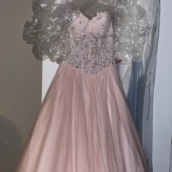 open lace back dress Lovely Pink Tull Applique Ball Gown Formal Dress, Pink Sweet 16 Dress US 8 / Pink